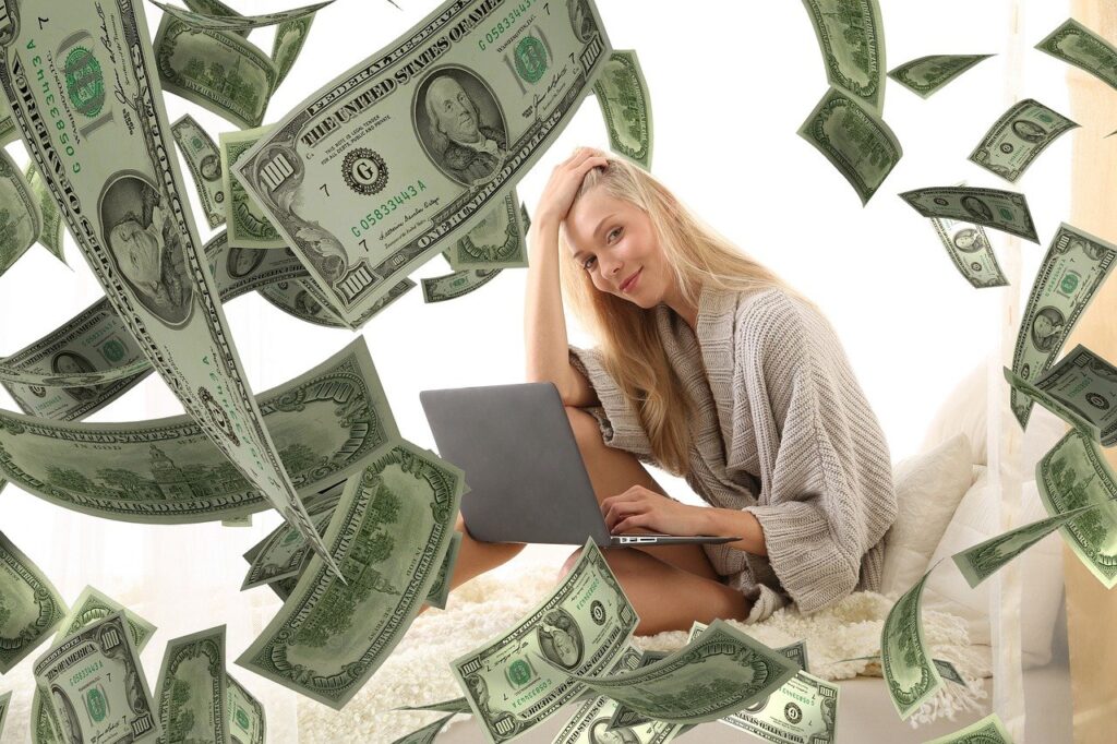 woman, laptop, money-5543291.jpg